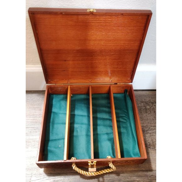 Wooden Handmade Folk Art Carved Painted Lover Carrying Box 12x10x3" Signed OOAK - Picture 10 of 16